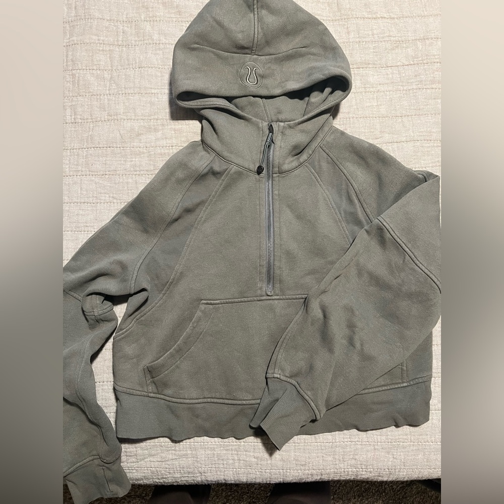 Lululemon Scuba hoodie